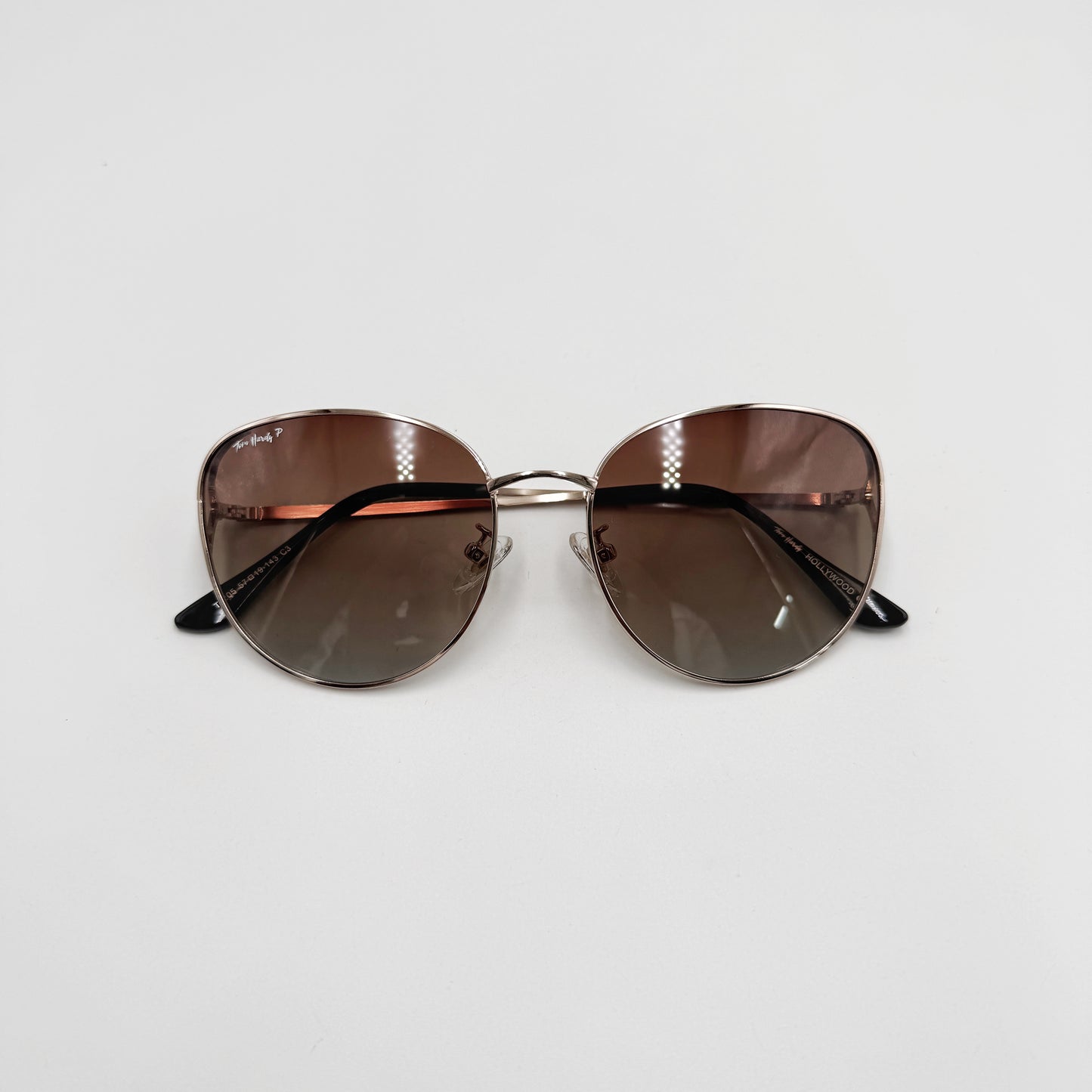 LEORA // 51
