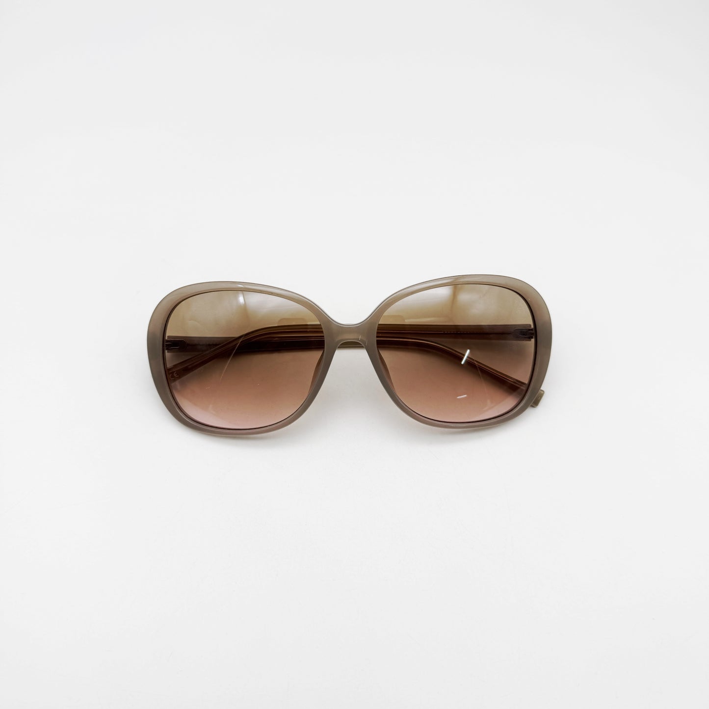 LUNOA // 184