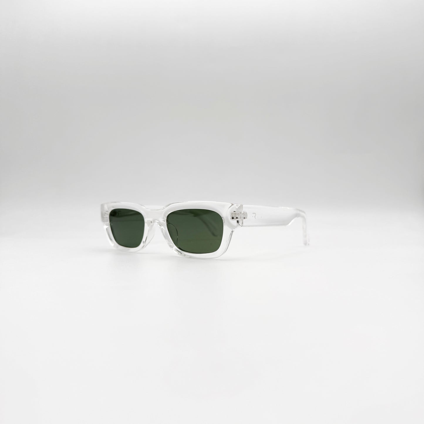 LUXE // 215