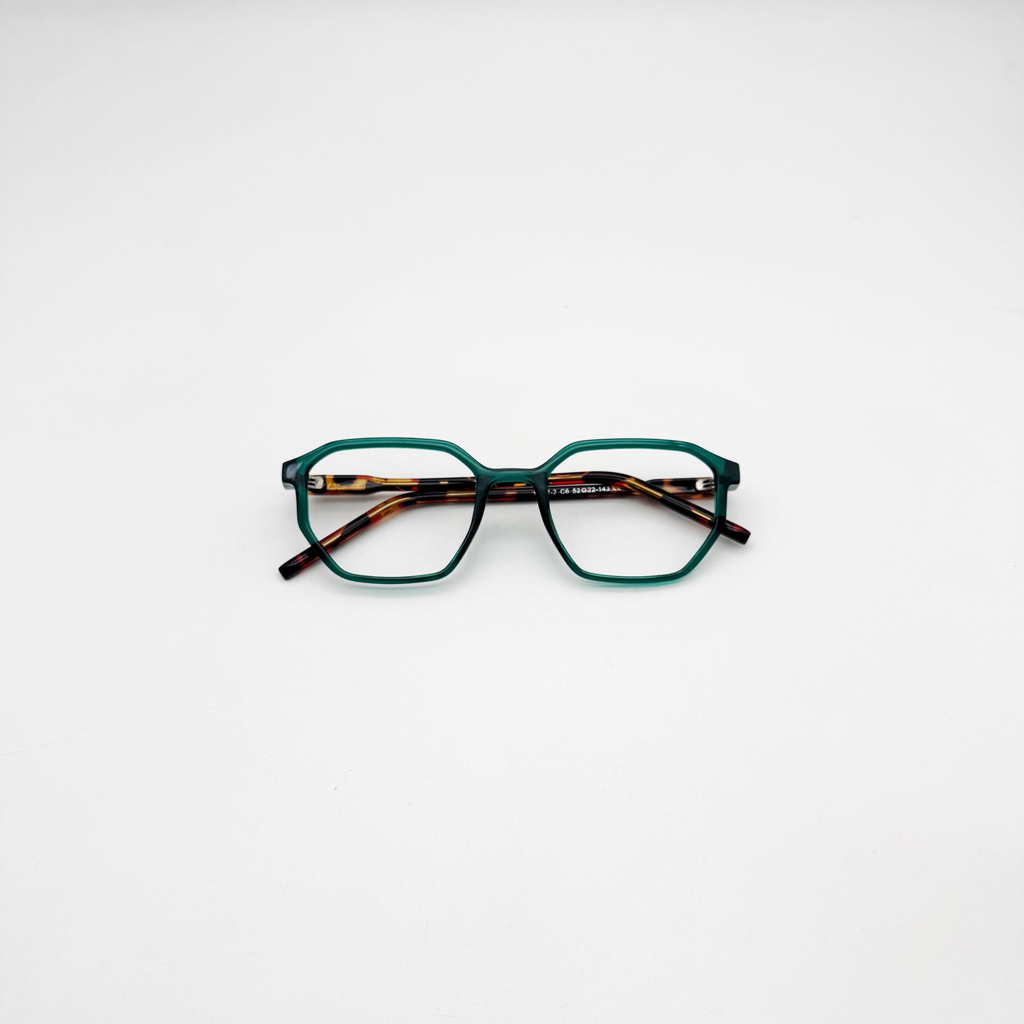 VELTRA // 243